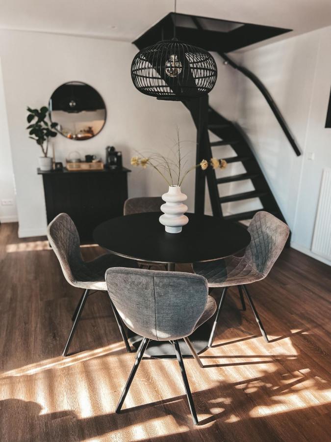 Het Amsterdamse Raadhuisje Villa Landsmeer Luaran gambar